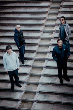 the band apart、来年のアルバム・リリースに向け制作中の新曲披露＆2010年発売『the Surface ep』中心のセットリストで臨むコンセプト・ワンマン・ツアー開催決定