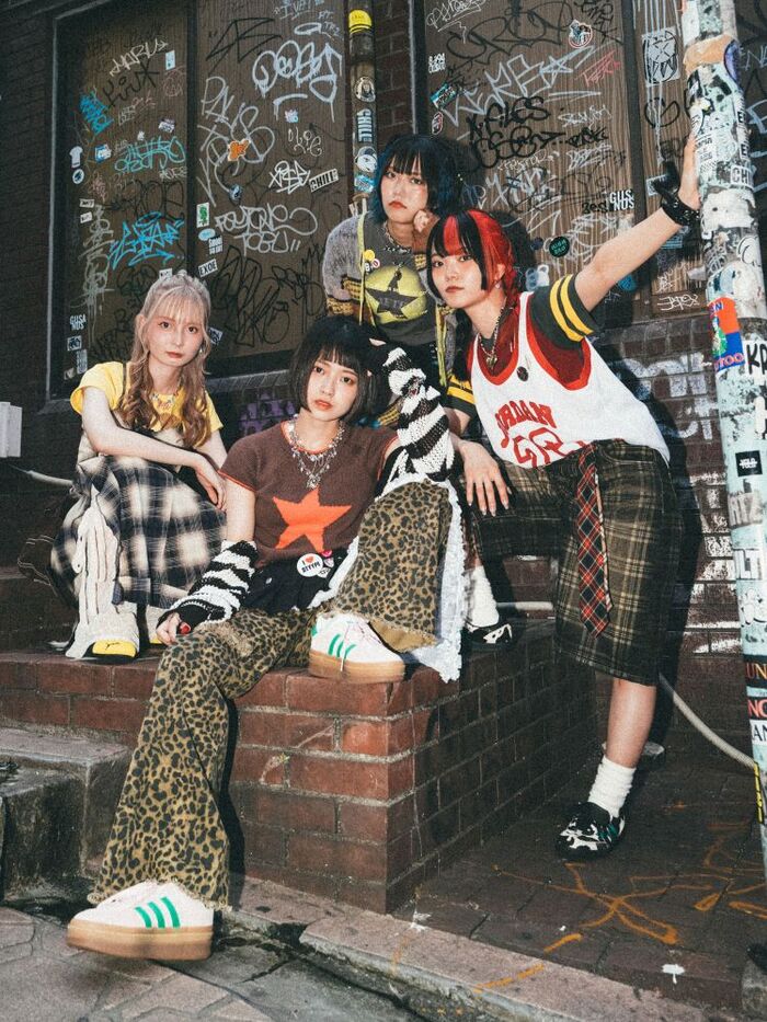 NEK!、新たな1年のスタートに相応しいポップでキュートなポジティヴ・ソング「Jumping」MV公開