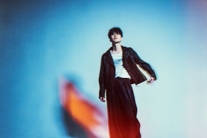 TK from 凛として時雨、来年12/27日本武道館公演決定。明日12/28『brain films -vinyl edition-』配信リリース＆21時「Whose World? Whose Blue?」MVプレミア公開