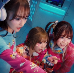 安斉かれんが作詞作曲／歌唱で参加。"孤独の道標"がコンセプトの音楽ユニット Alcoholic、新曲「ハピトモ feat.安斉かれん」本日1/5配信リリース