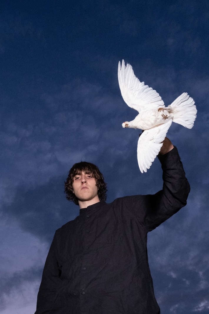 NYが誇る最注目バンド GEESEのフロントマン Cameron Winter、2月に東京＆札幌にてスペシャル・ソロ公演決定