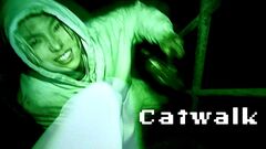 たなか（Dios）、映像作家 谷口 猛（写楽街）手掛ける1カット風POVホラーMV「Catwalk」公開。観客は"逃走者"になる