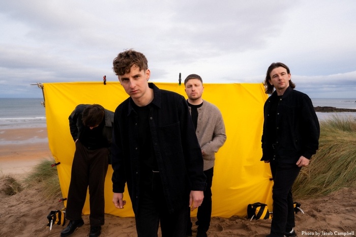 UKロックの救世主 THE SNUTS、新曲「Summer Rain」リリース＆MV公開