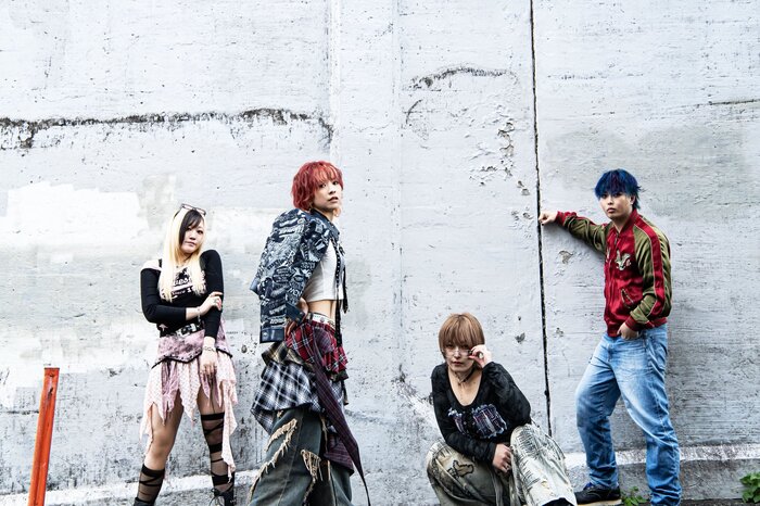 Wisteria、新たなアプローチにチャレンジした新体制初シングル「ナキガオ」MV公開