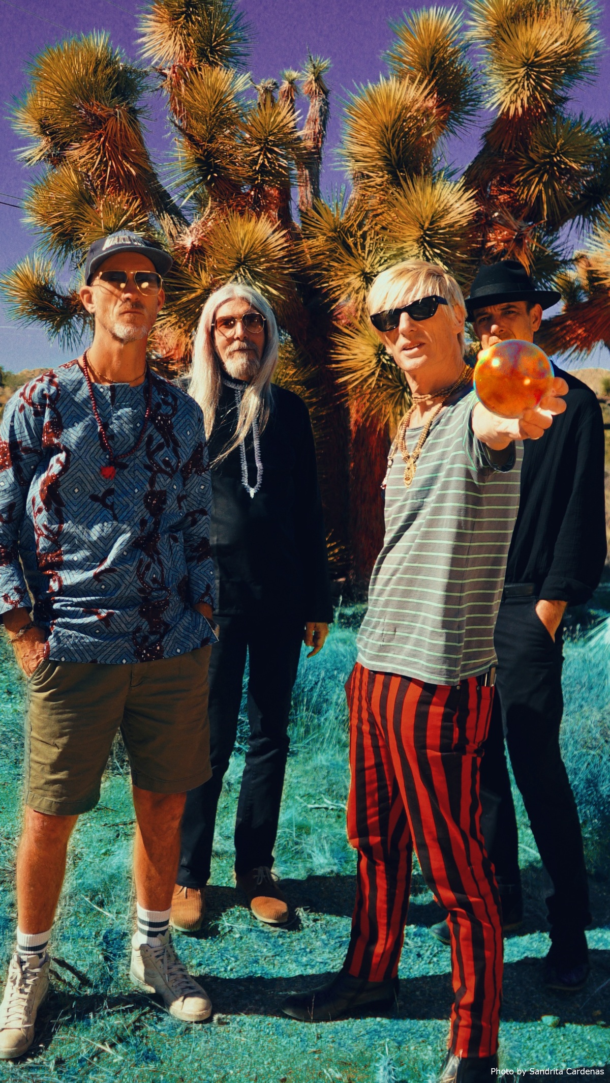 KULA SHAKER、1/30リリースの8thアルバム『Wormslayer』より「Lucky