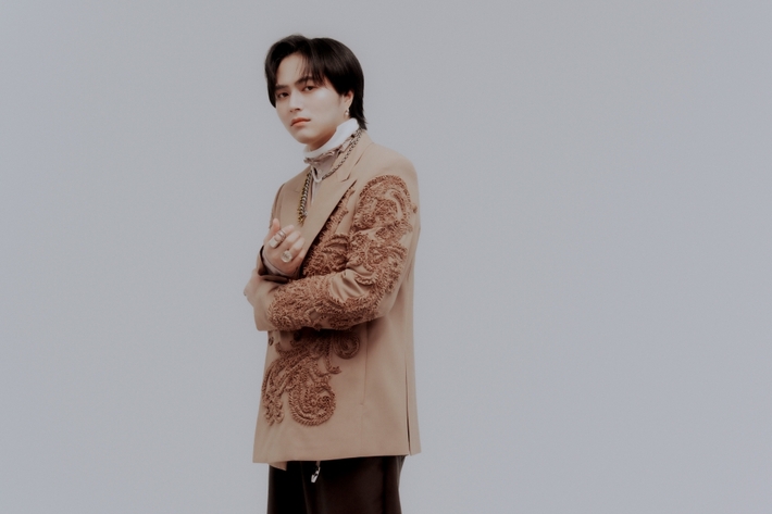 竹中雄大（Novelbright）、本日1/14リリースのソロ・カバー・アルバム『DIVA』よりMISIA「アイノカタチ」パフォーマンス・ビデオ公開