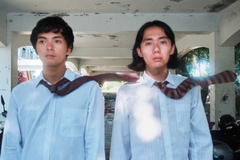 MONO NO AWAREの玉置周啓と加藤成順によるアコースティック・ユニット"MIZ"、台湾インディー・バンド DSPSのAmi Tseng（Vo）フィーチャリングした配信シングル「轉角」2/25リリース