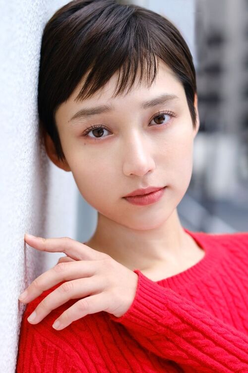 Shiraishi Ayana_visual.jpg