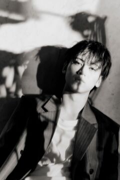 れん、永瀬莉子×藤原大祐W主演ドラマ"透明な夜に駆ける君と、目に見えない恋をした。"OP主題歌「懸想歌」MV公開