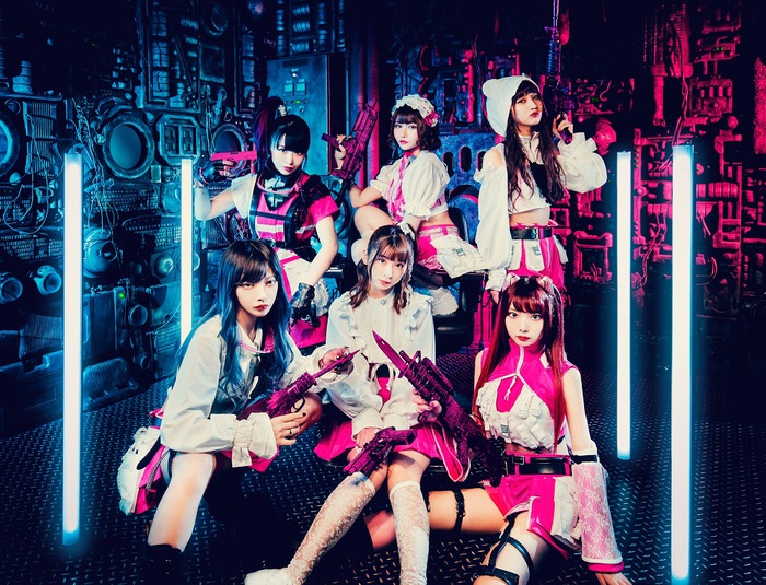 ZOC、本日4/21配信リリースのニュー・シングルより「ヒアルロンリーガール」MV公開。メンバーが"一筋縄ではいかない癖の強いお姫様"に