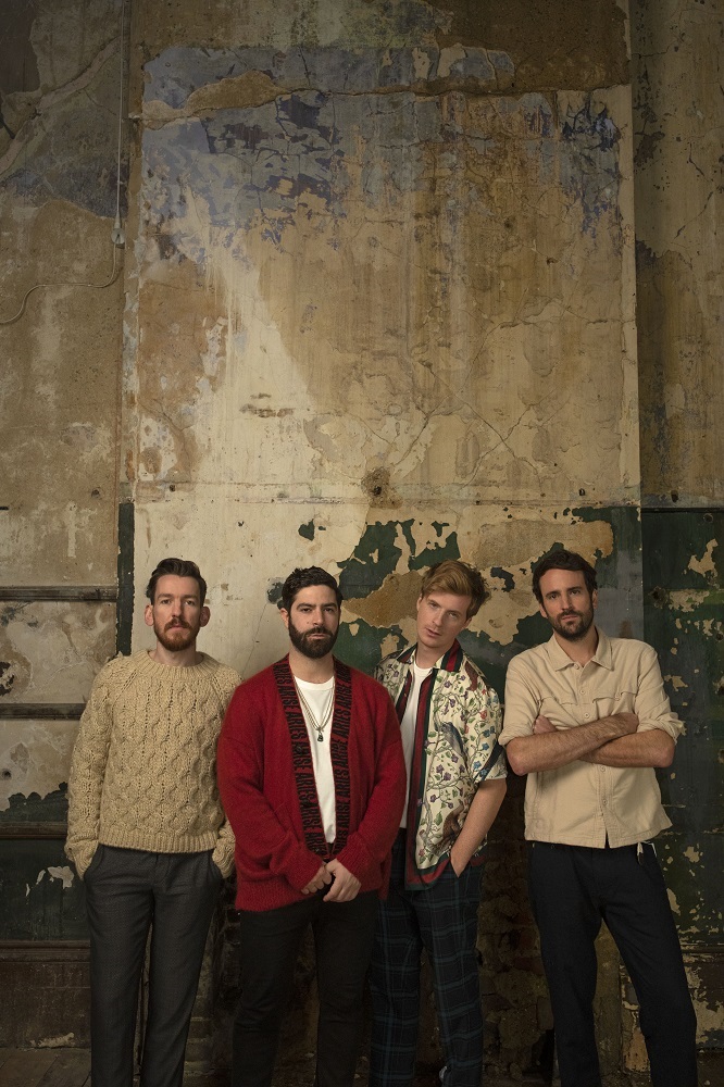 FOALS、リミックス・シリーズ第3弾『Collected Reworks Vol.III』リリース。Paul Woolfordによる「My Number」リミックスも収録。全3作のアナログBOXセットも
