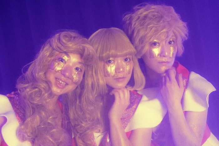 つしまみれ、今一番必要な現金を歌う曲「THE 給料日−僕たちが本当に必要なのは現金だバージョン−」配信開始＆MV公開。無観客ライヴのショート・ムービーも解禁。結成21周年配信も