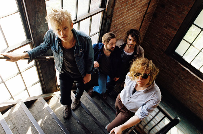 THE ROYAL CONCEPT　サイン色紙