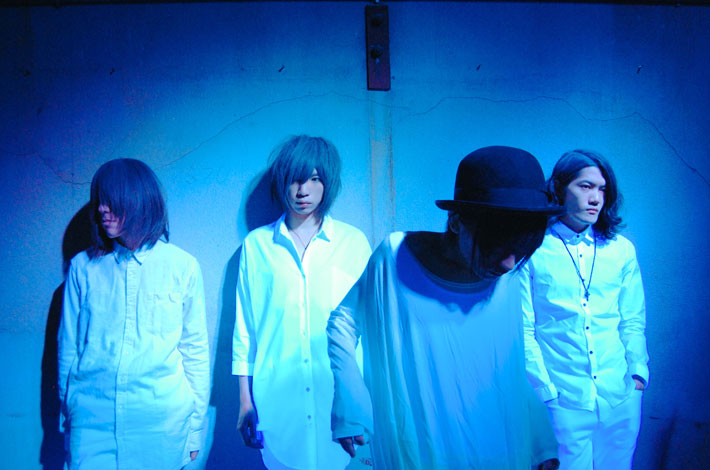 dummy-xD ライヴ招待＆サイン入りダミーベア