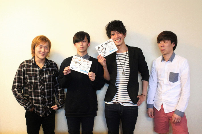 ラックライフ × LACCO TOWER　コラボサイン色紙