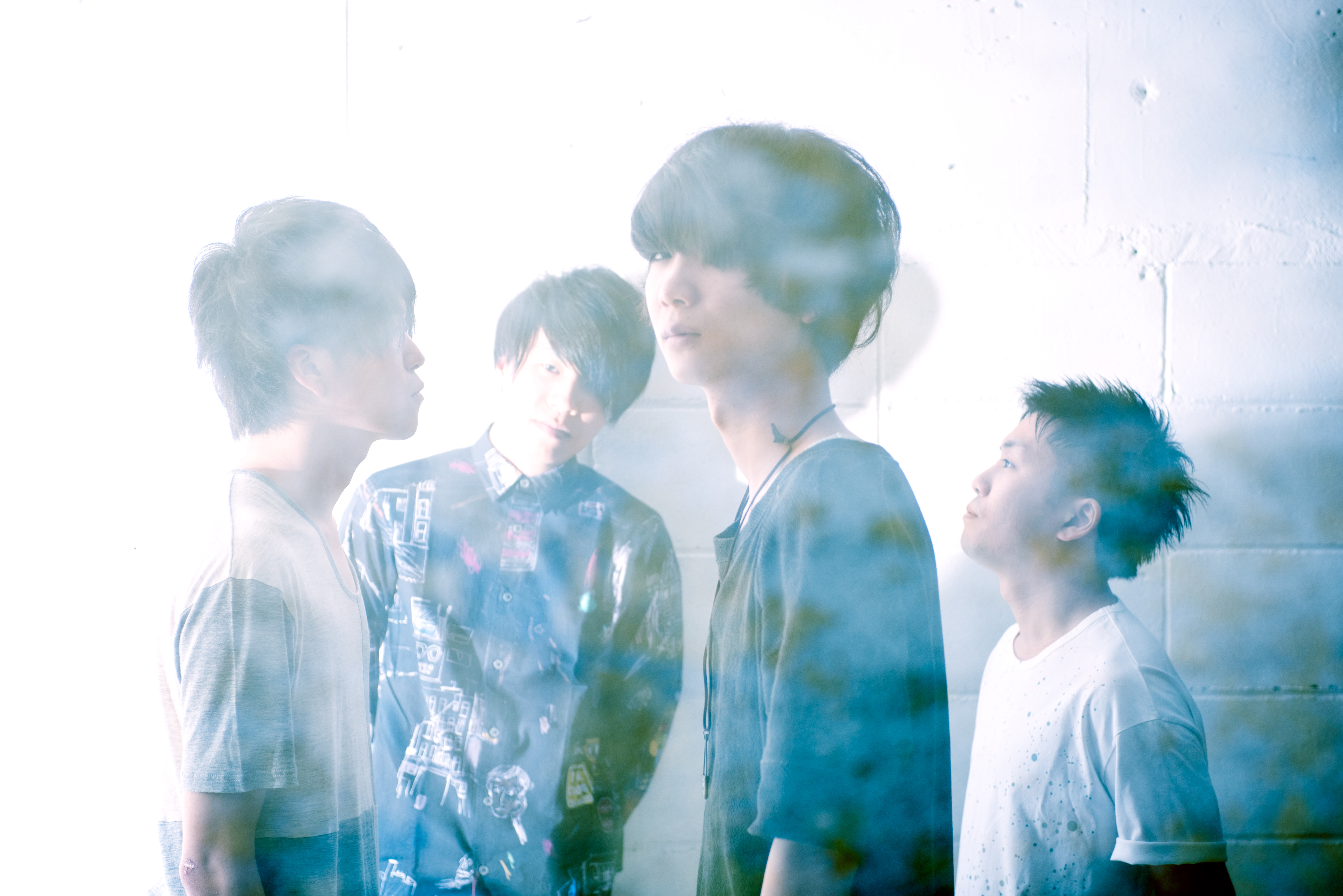 T/ssue サイン入りTシャツ