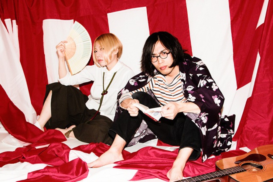 コンテンポラリーな生活 キーホルダー＆サイン色紙