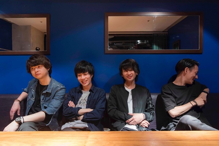 the irony Tシャツ＋タオル＋キーホルダー＋サイン色紙