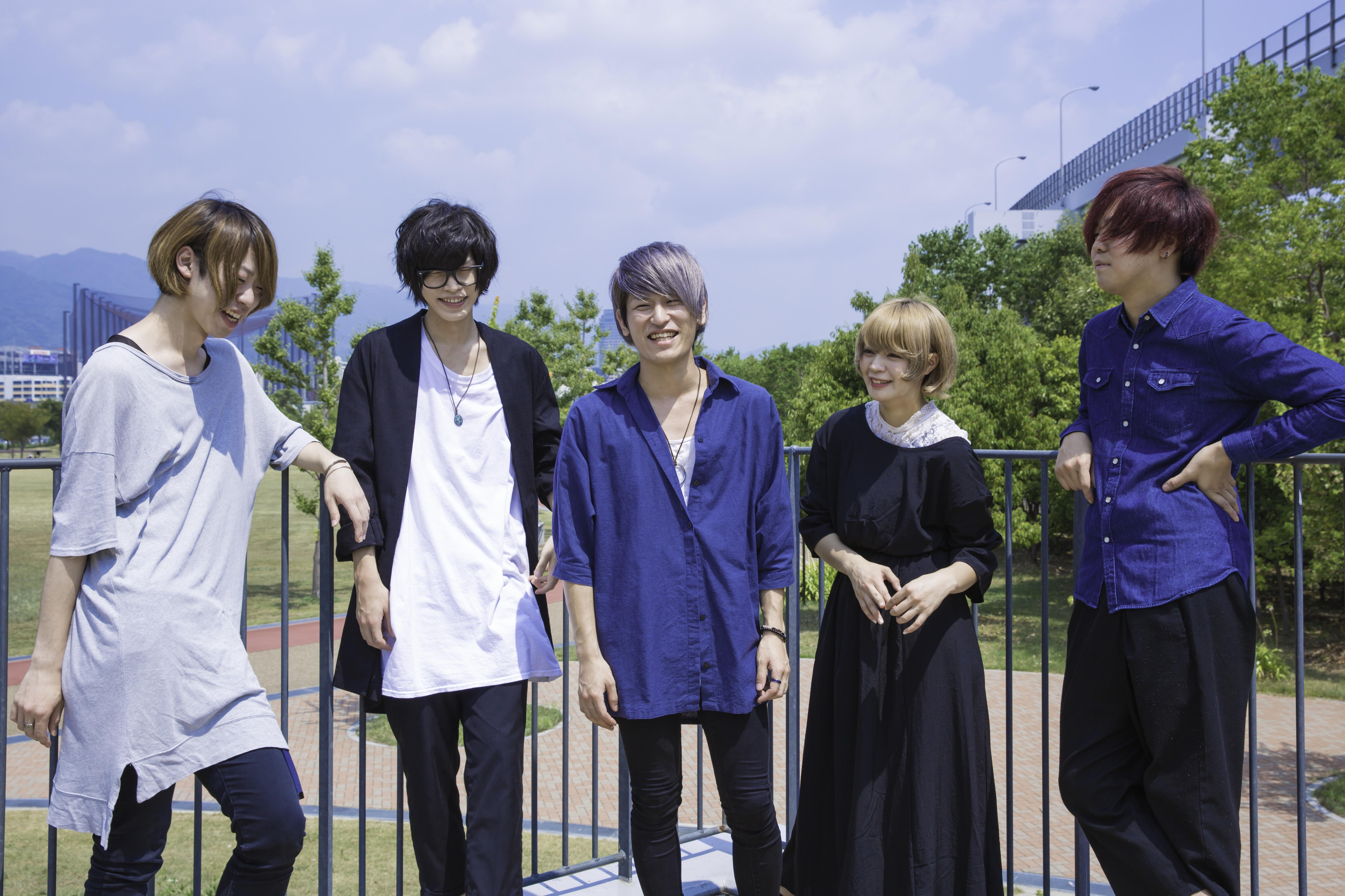 CRAWLICK タオル＋サイン色紙