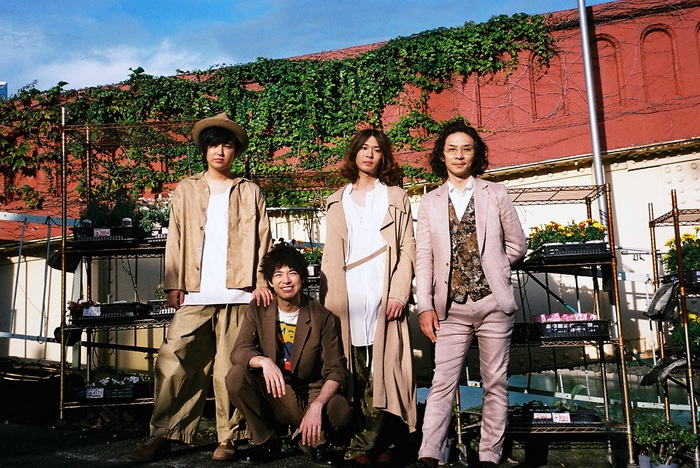 黒猫チェルシー サイン色紙