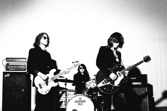 浅井健一&THE INTERCHANGE KILLS サイン色紙