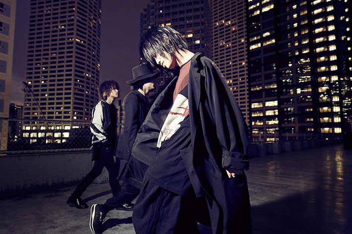 BURNOUT SYNDROMES タオル＋サイン色紙