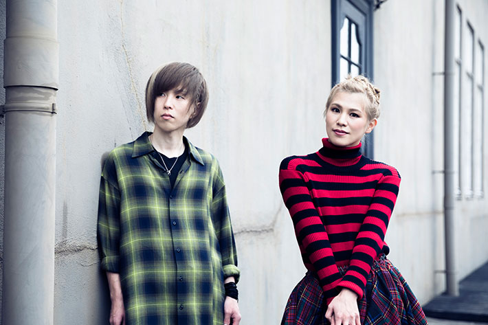 nano.RIPE サイン色紙