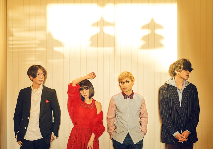 fhána サイン色紙