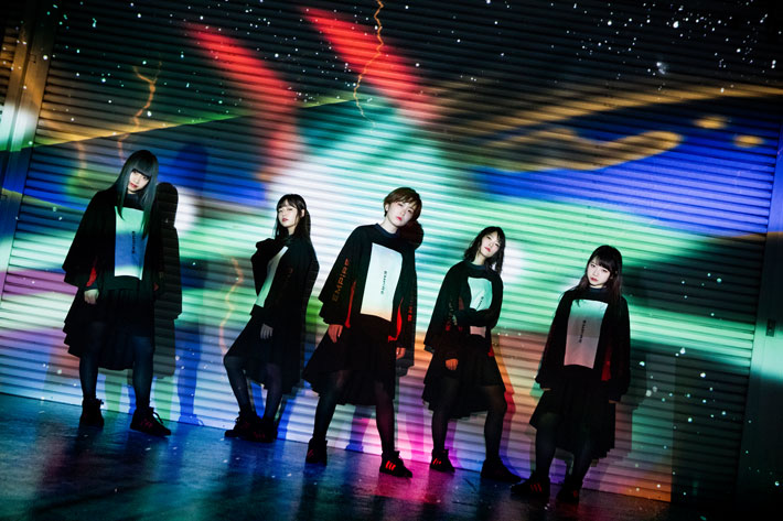 EMPiRE サイン色紙