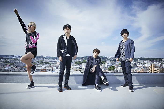 グッドモーニングアメリカ サイン入りツアーTシャツ