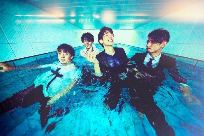 Luck Stokes タオル＋サイン色紙