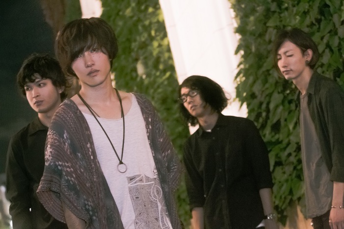 アバランチ ラババン＋缶バッジ2種＋サイン色紙