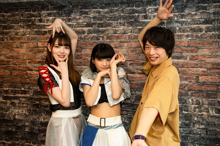 Leo-WonderのTシャツ＋Leo-Wonder×岡田典之（空想委員会） コラボサイン色紙