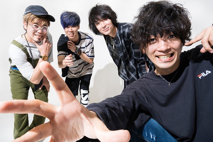 ラックライフ Tシャツ＋ポスター＋サイン色紙