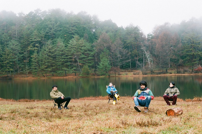 シュリスペイロフ サコッシュ＋サイン色紙