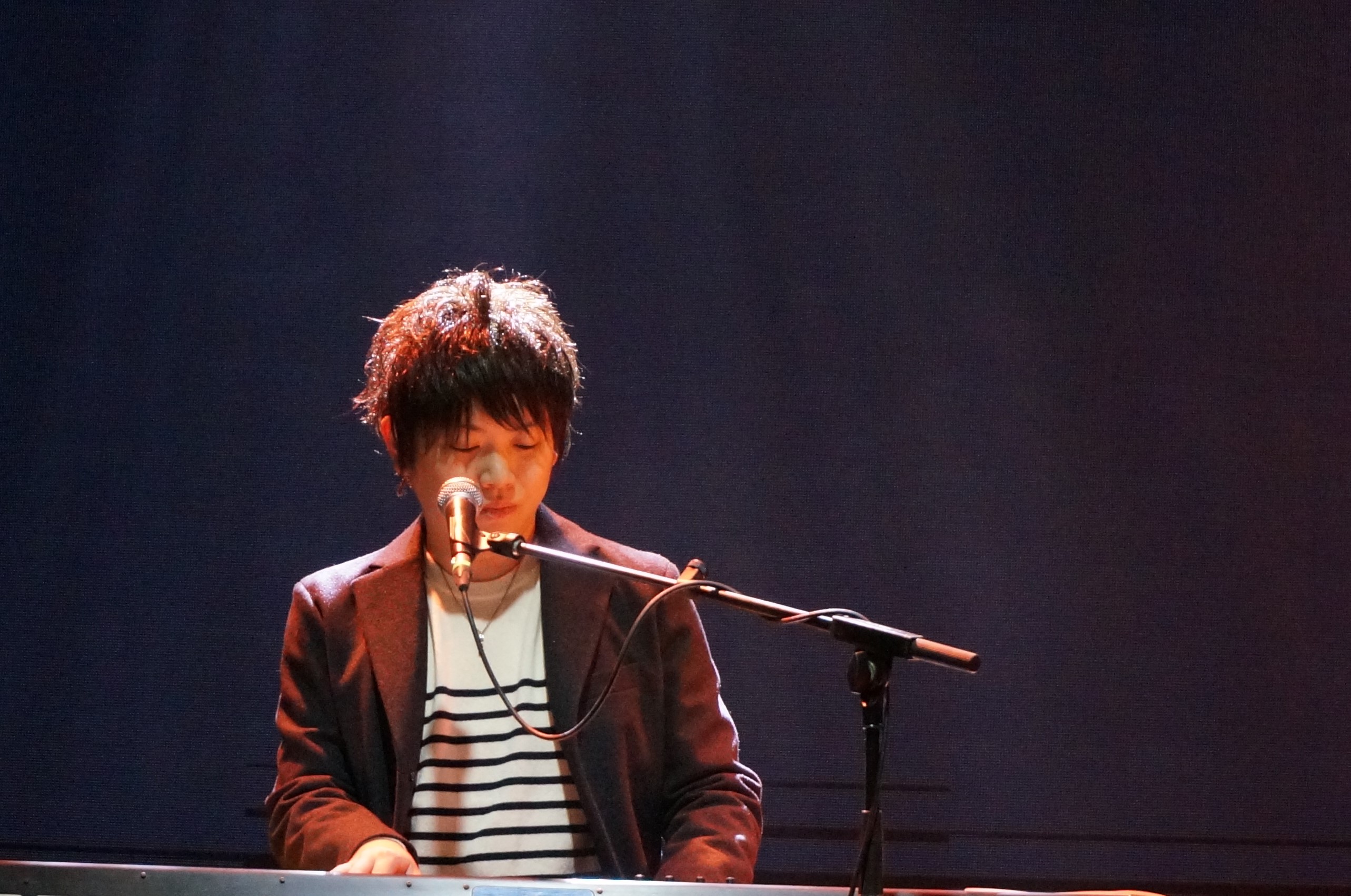 リリィ、さよなら。 ポーチ＋ステッカー＋コースター＋サイン色紙