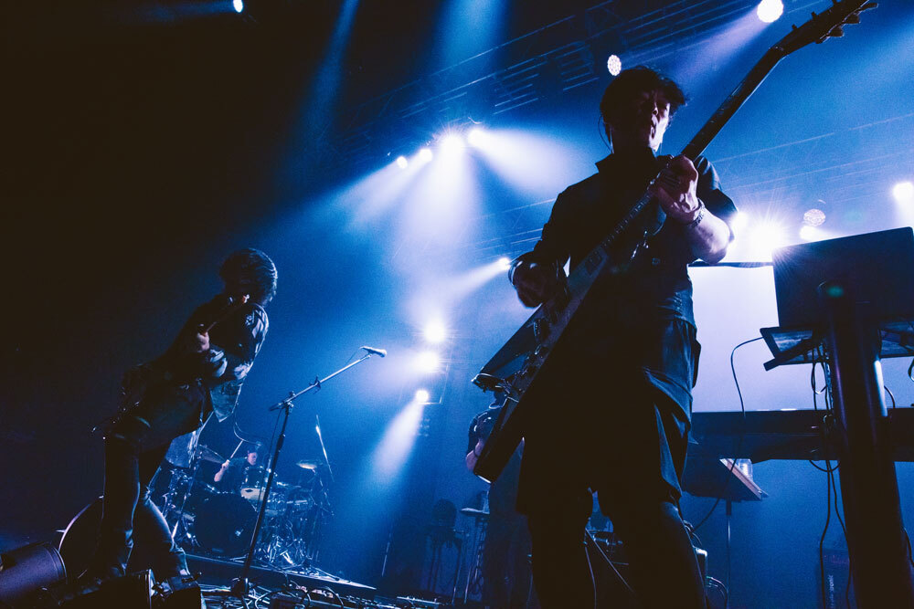 THE SPELLBOUND 直筆サイン色紙