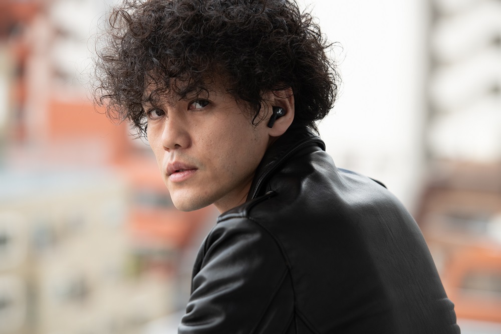 菅原卓郎（9mm Parabellum Bullet） 直筆サイン入りMarshallイヤホン"Minor Ⅲ"＋ギターストラップ＋Marshall特製トートバッグ