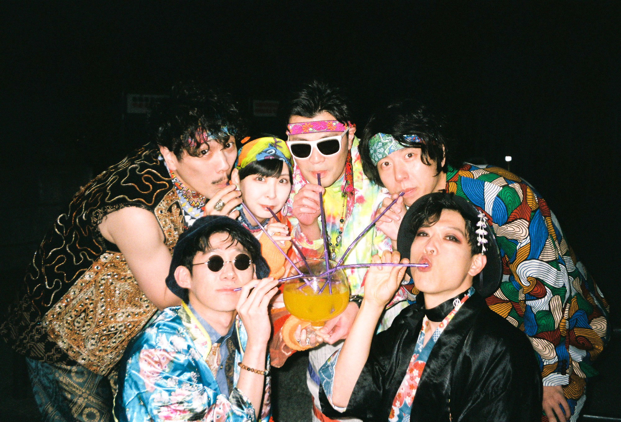 ジュースごくごく俱楽部 メンバー直筆サイン色紙