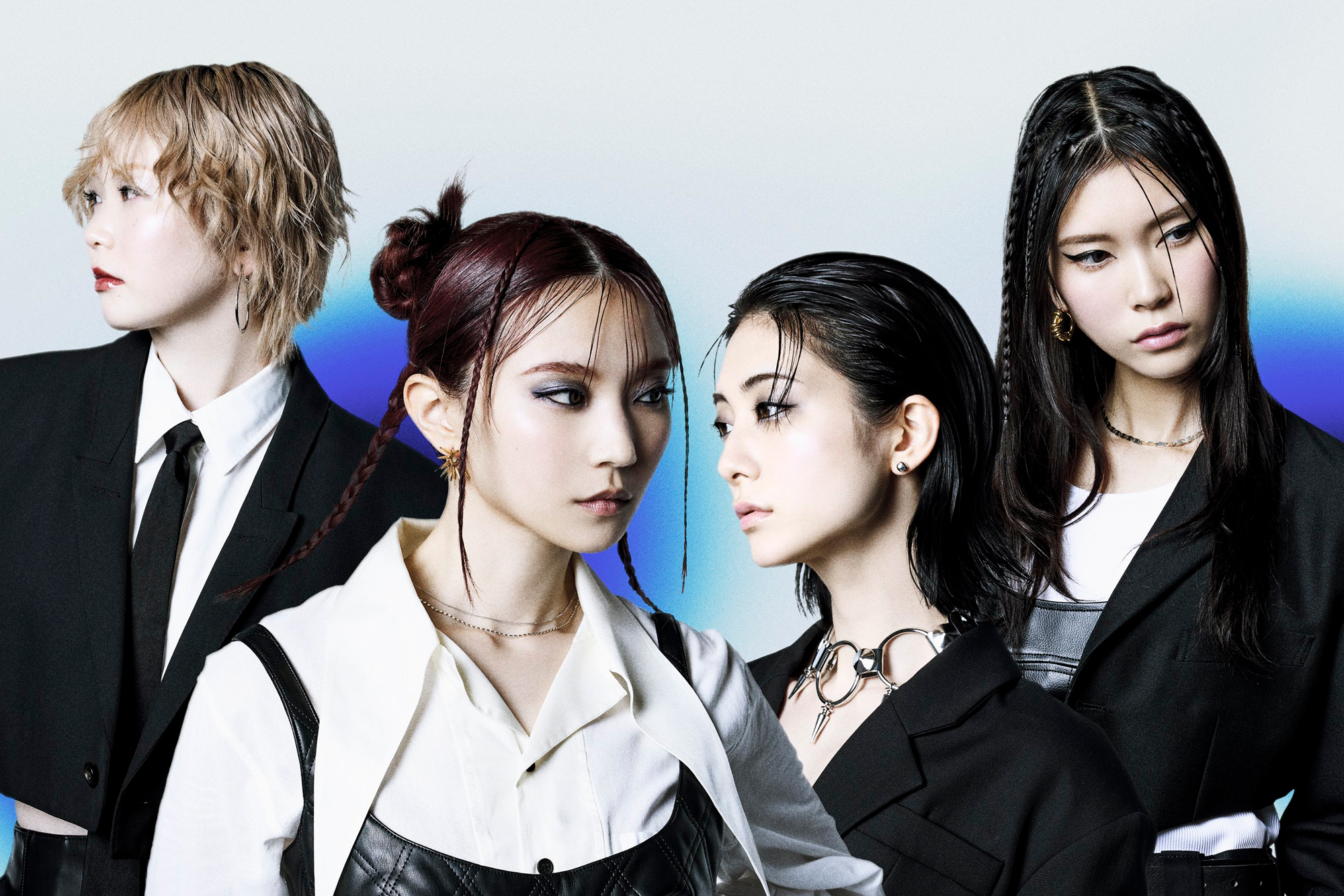 ExWHYZ メンバー全員直筆サイン色紙