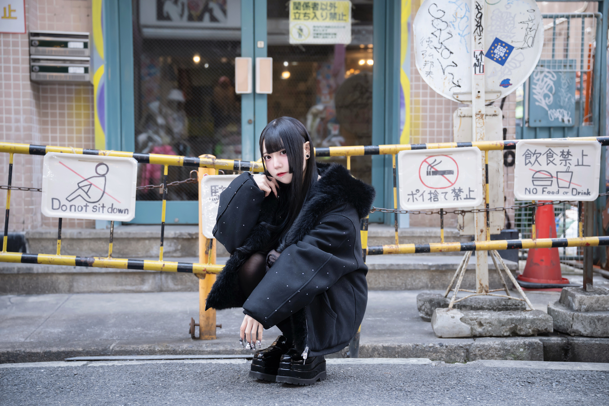 SPRISE 佐藤愛佳 直筆サイン入りTシャツ（XLサイズ）