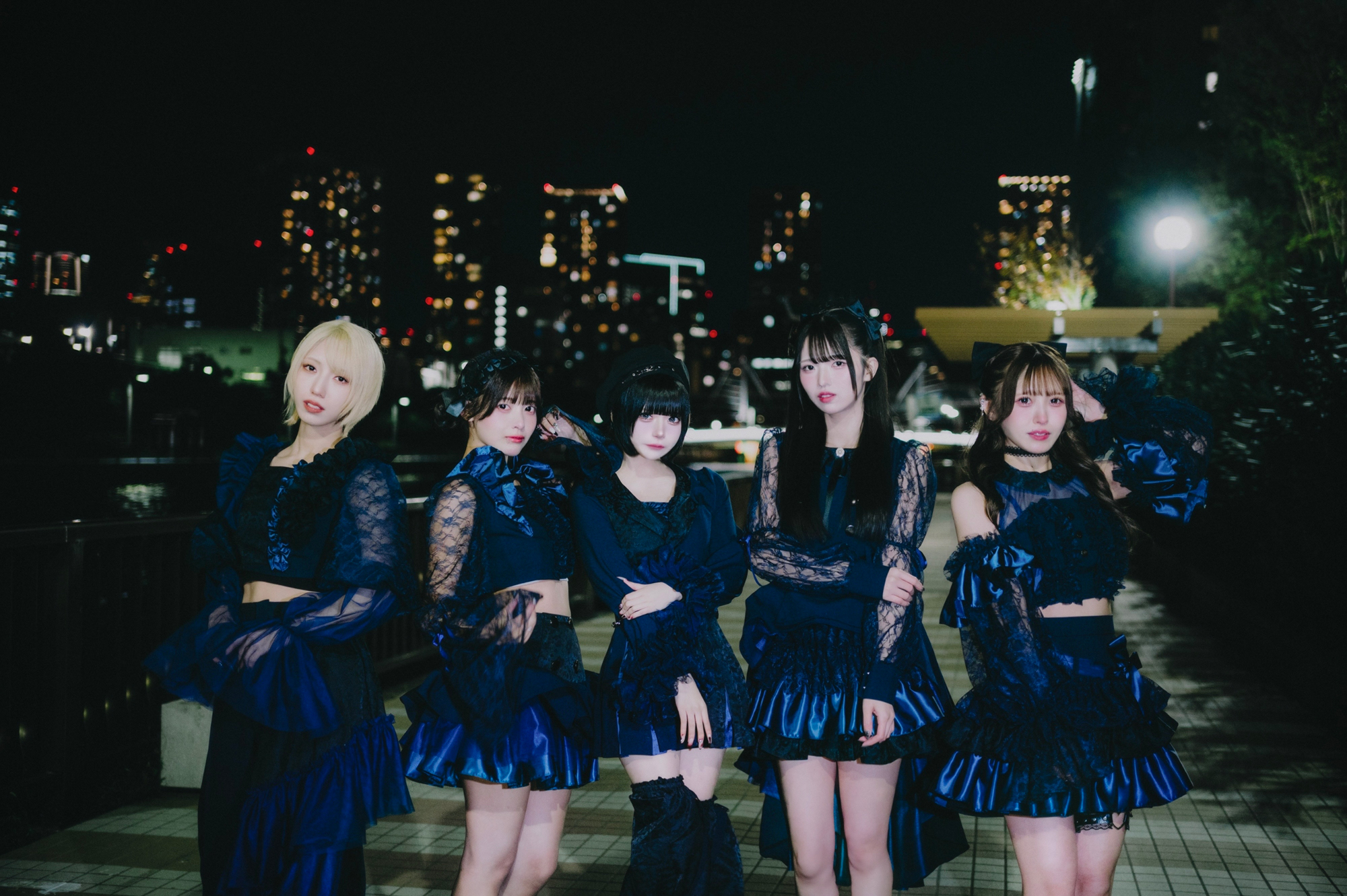 YOTAKA メンバー直筆サイン入りTシャツ（XLサイズ）＋色紙