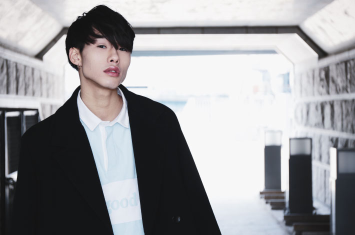 SILYUS ステッカー＋サイン色紙